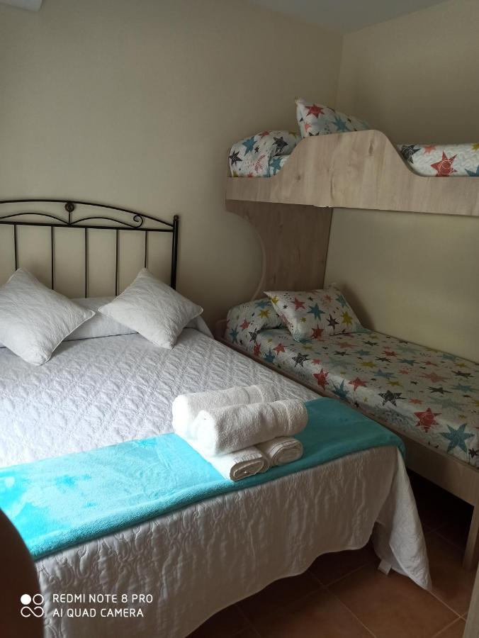 Vivienda Dominguez Sanchez Villa Benaojan Bagian luar foto