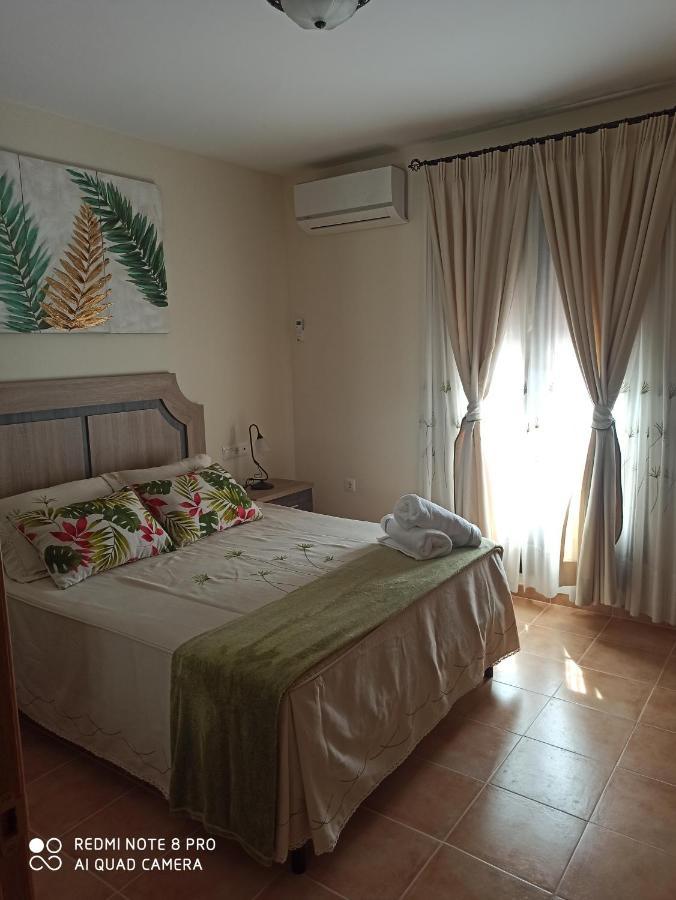 Vivienda Dominguez Sanchez Villa Benaojan Bagian luar foto
