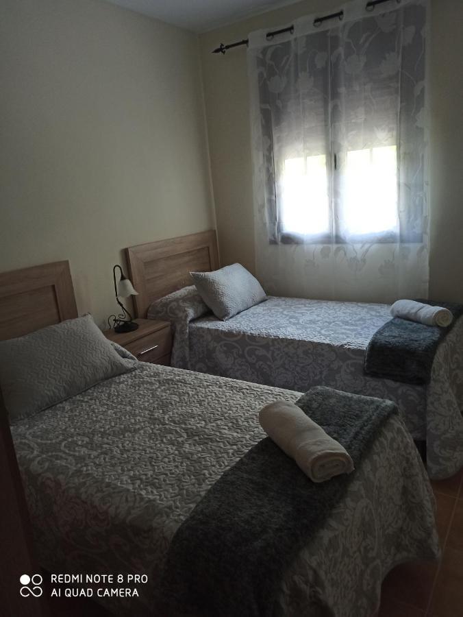 Vivienda Dominguez Sanchez Villa Benaojan Bagian luar foto