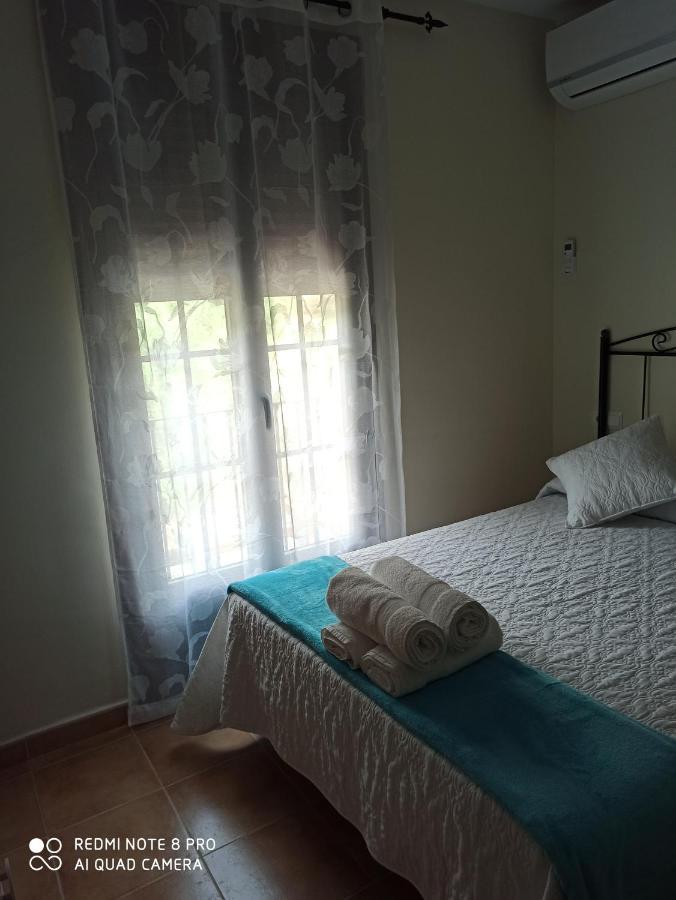Vivienda Dominguez Sanchez Villa Benaojan Bagian luar foto